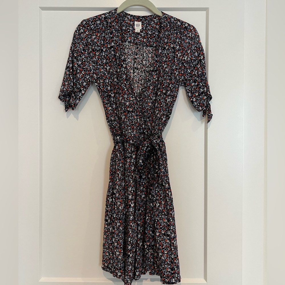 GAP floral mini dress